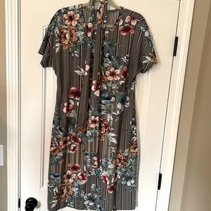 Like new LuLaroe Marly